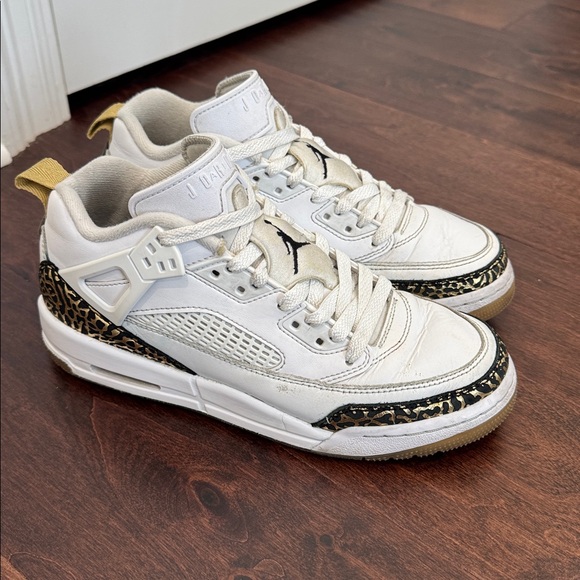 Jordan Spizike Low White Metallic Gold Shoes Sneakers sz 6.5 Youth Brooklyn 40a - Picture 10 of 16